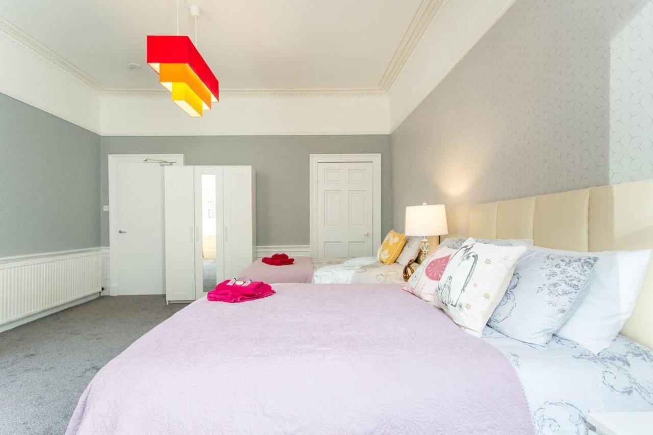 Stunning 2-bed In Appartement Édimbourg